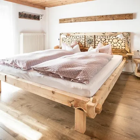 Haus Sonneneck 度假居 *